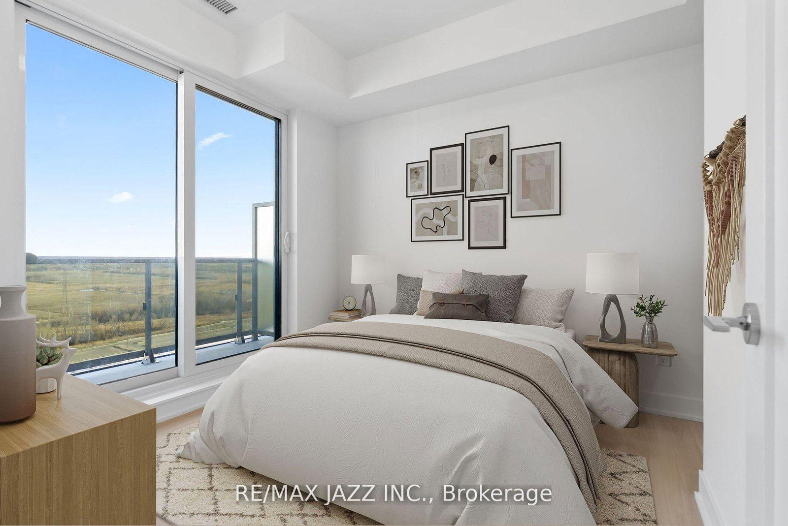 2545 SIMCOE Street N, Unit PH 16 - Photo 25