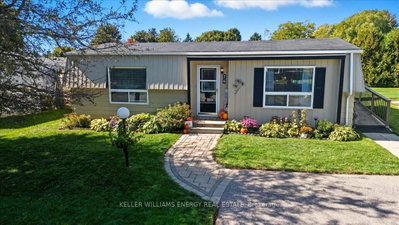 2-bed Detached House · 79 Fairway Dr