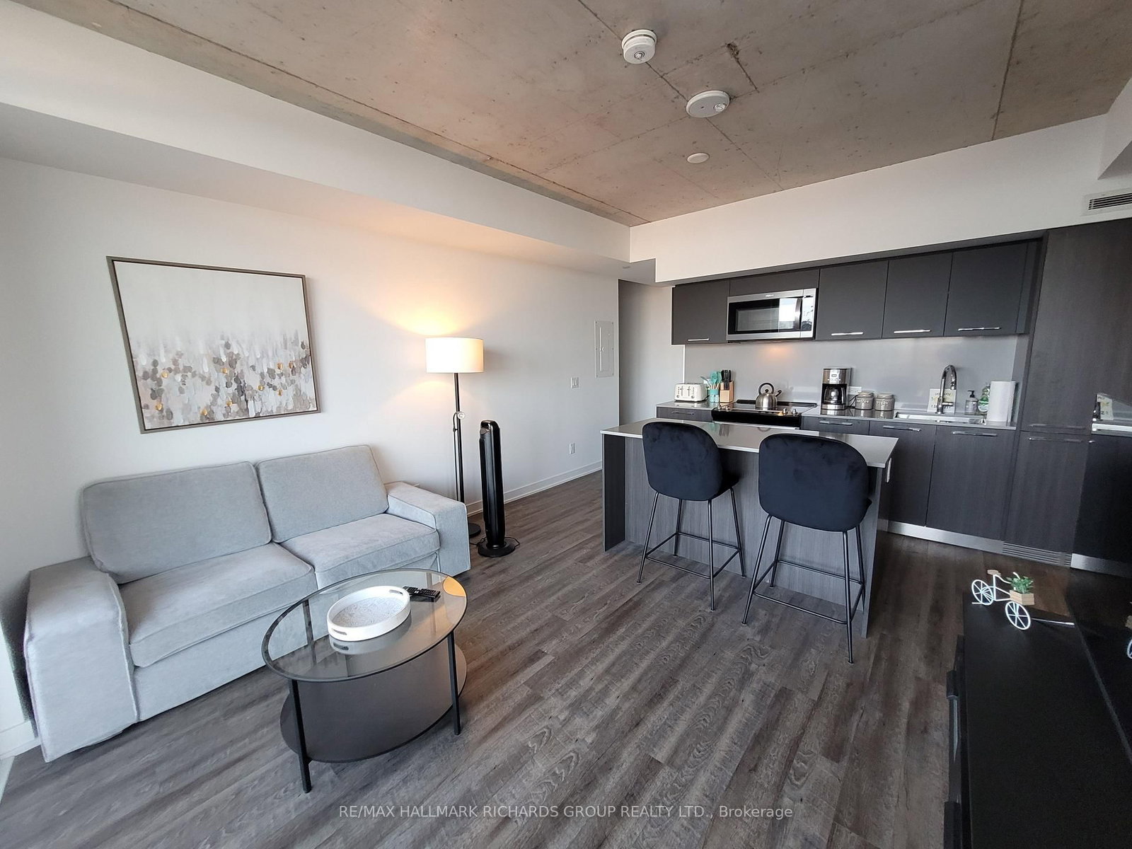 45 Baseball Place, Unit 808