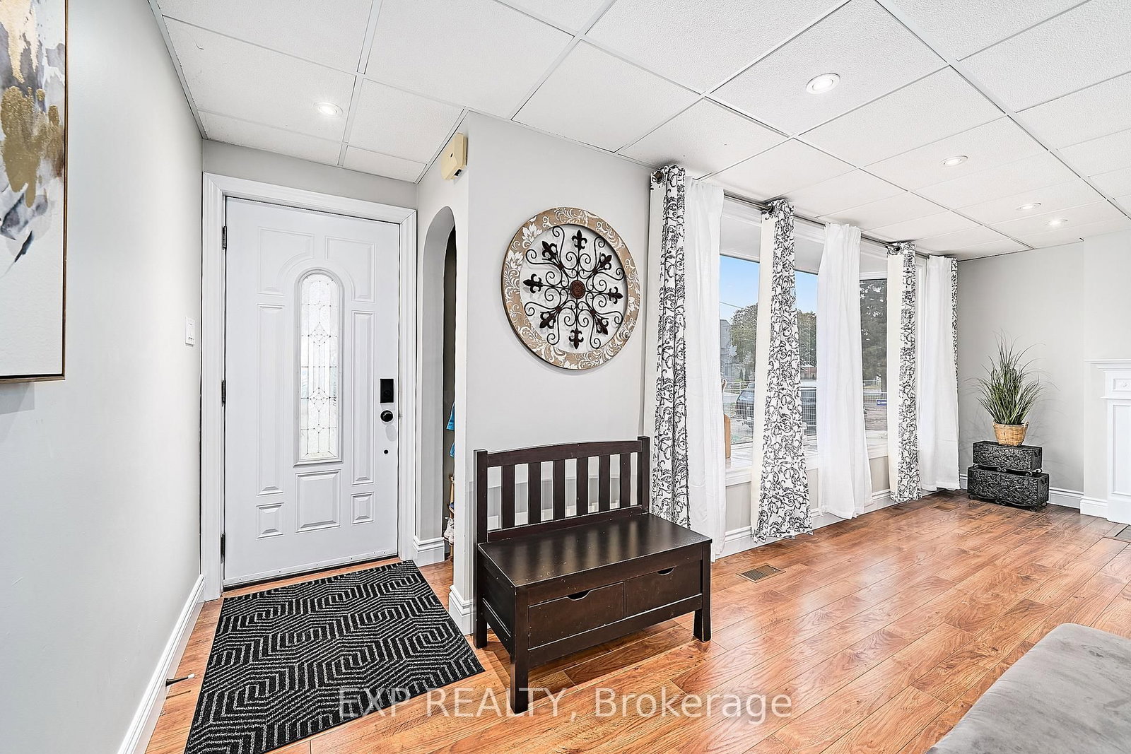 17 Eastwood Avenue N - Photo 10