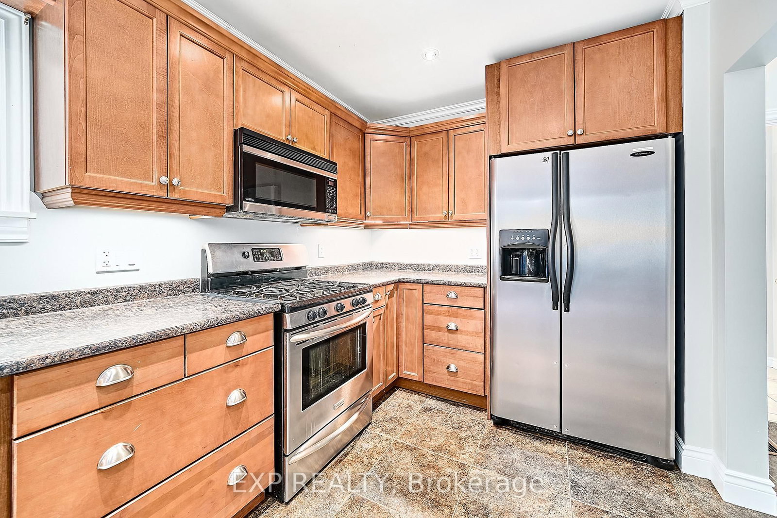 17 Eastwood Avenue N - Photo 20