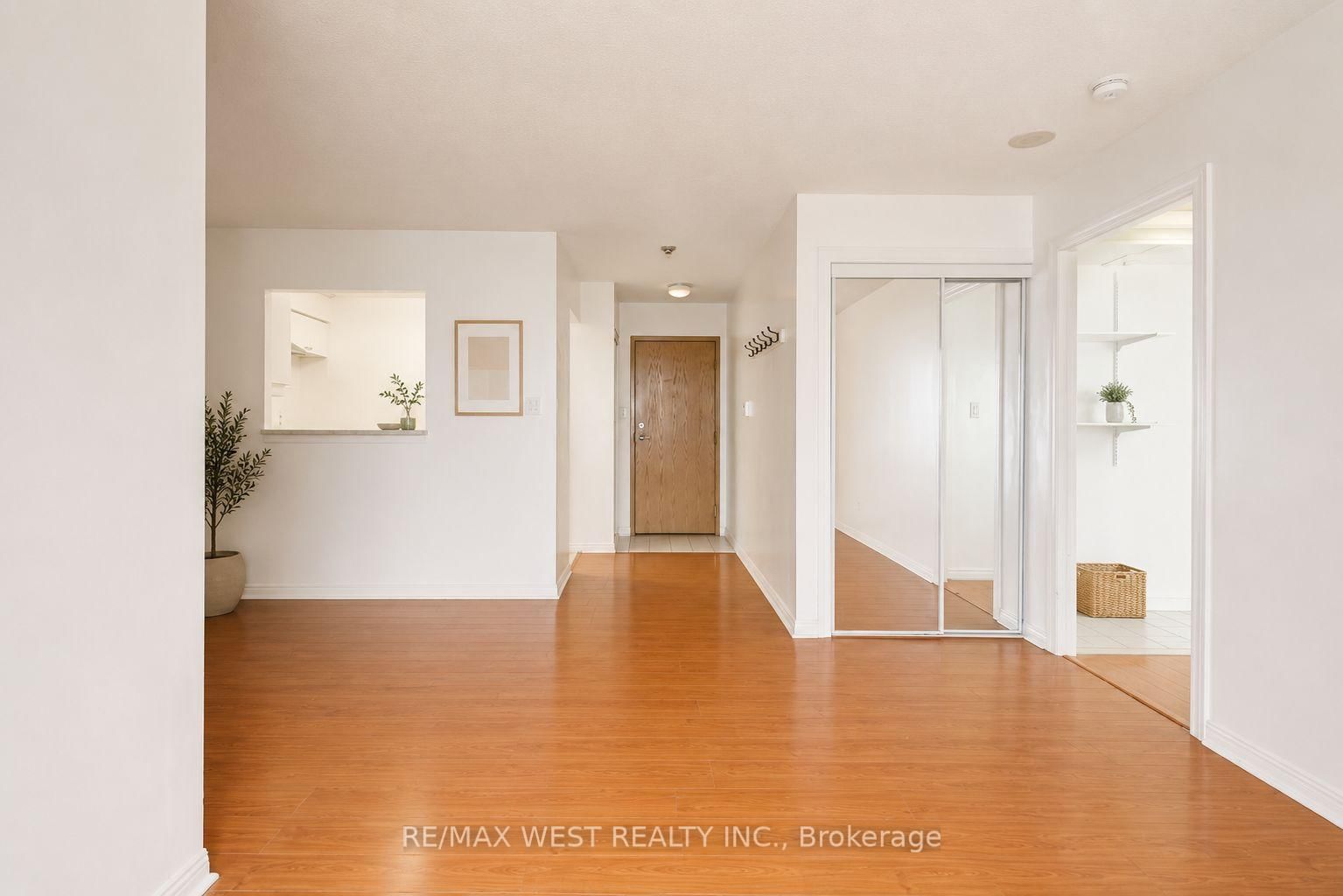 88 Corporate Drive • #707 • Toronto, ON photo 9