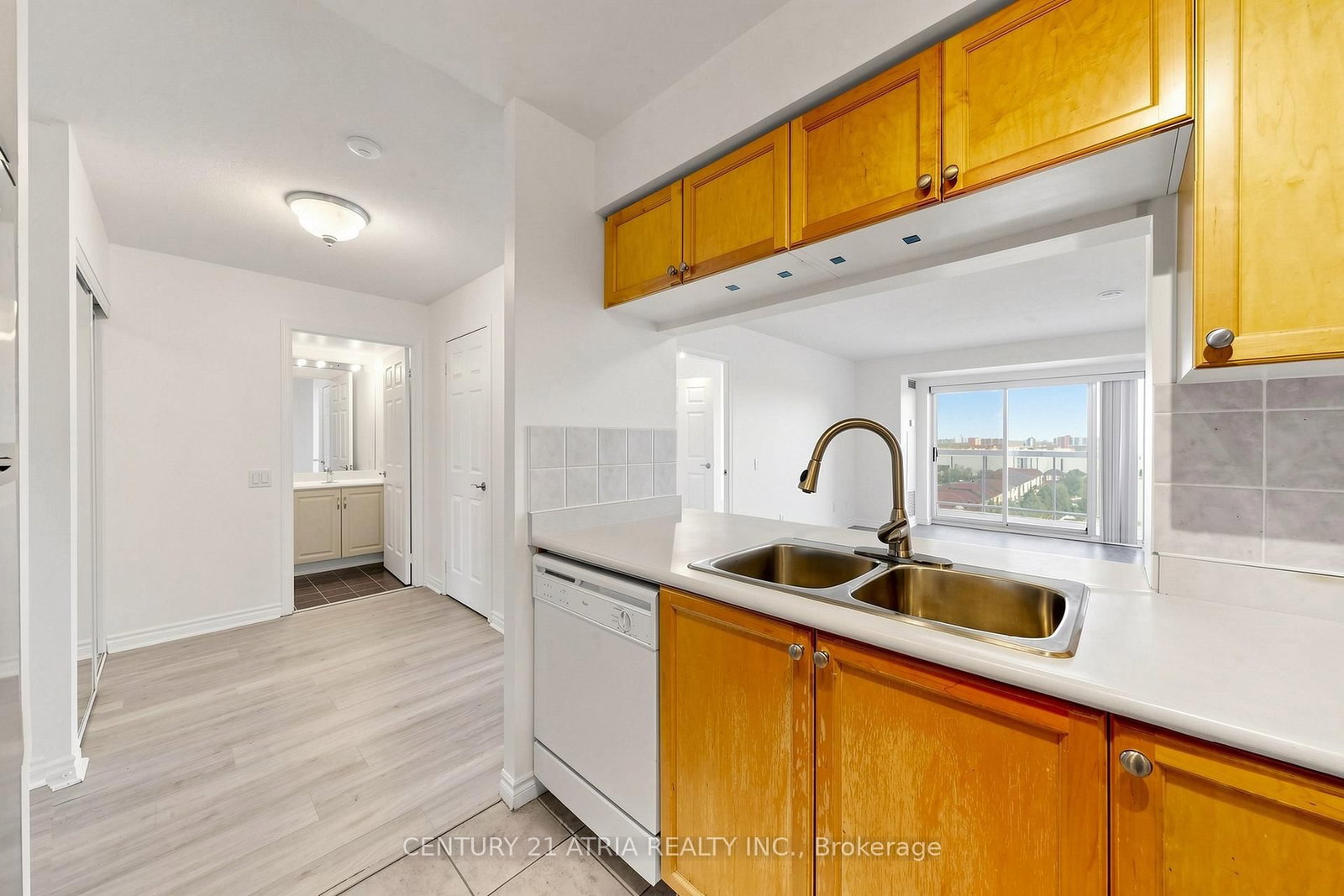 8 Mondeo Drive, Unit 815 - Photo 14