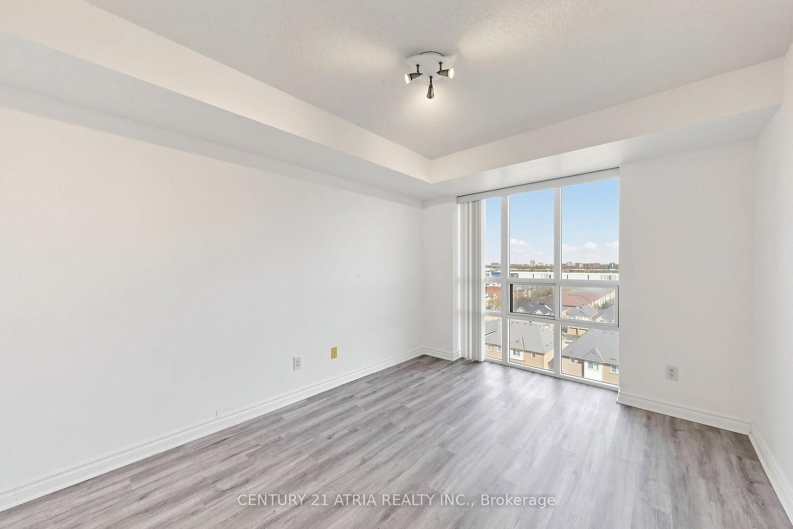 8 Mondeo Drive, Unit 815 - Photo 15