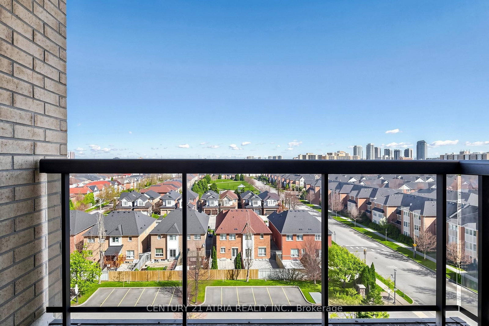 8 Mondeo Drive, Unit 815 - Photo 23