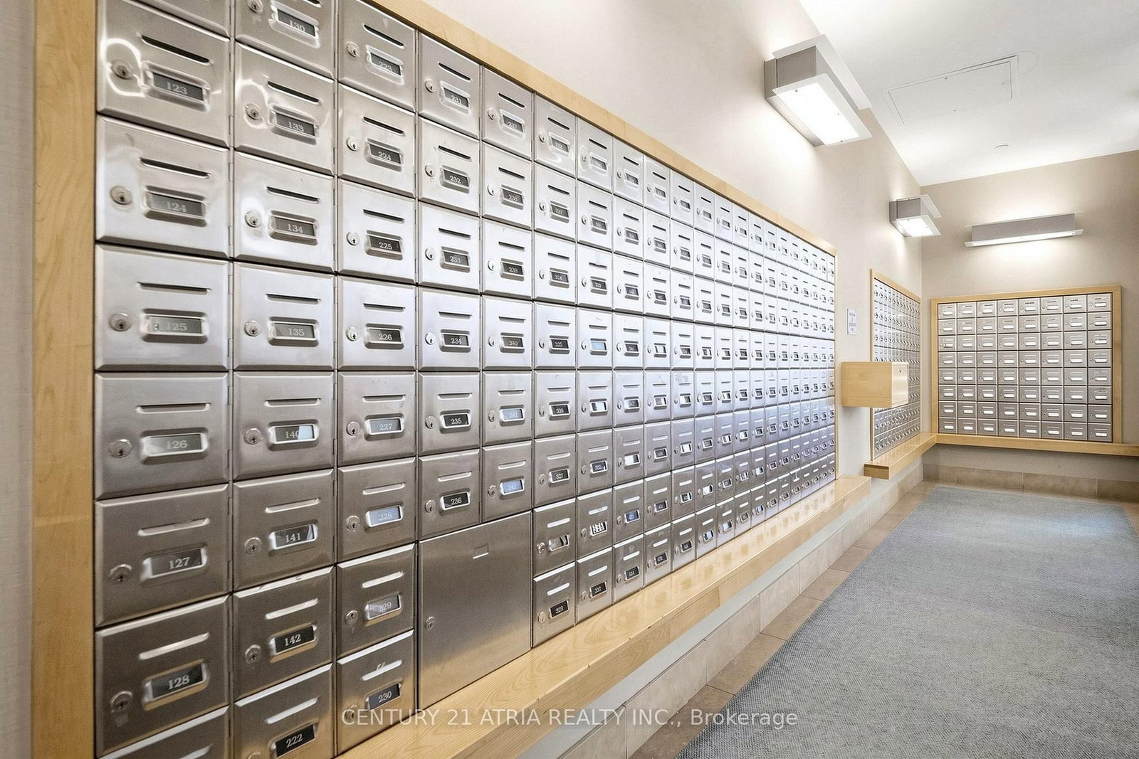 8 Mondeo Drive, Unit 815 - Photo 41