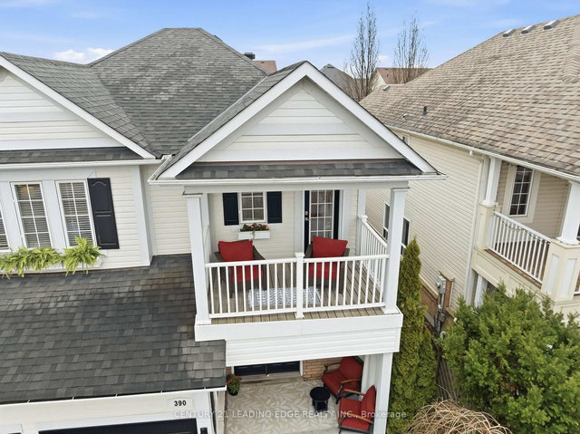 390 Whitby Shores Green Way