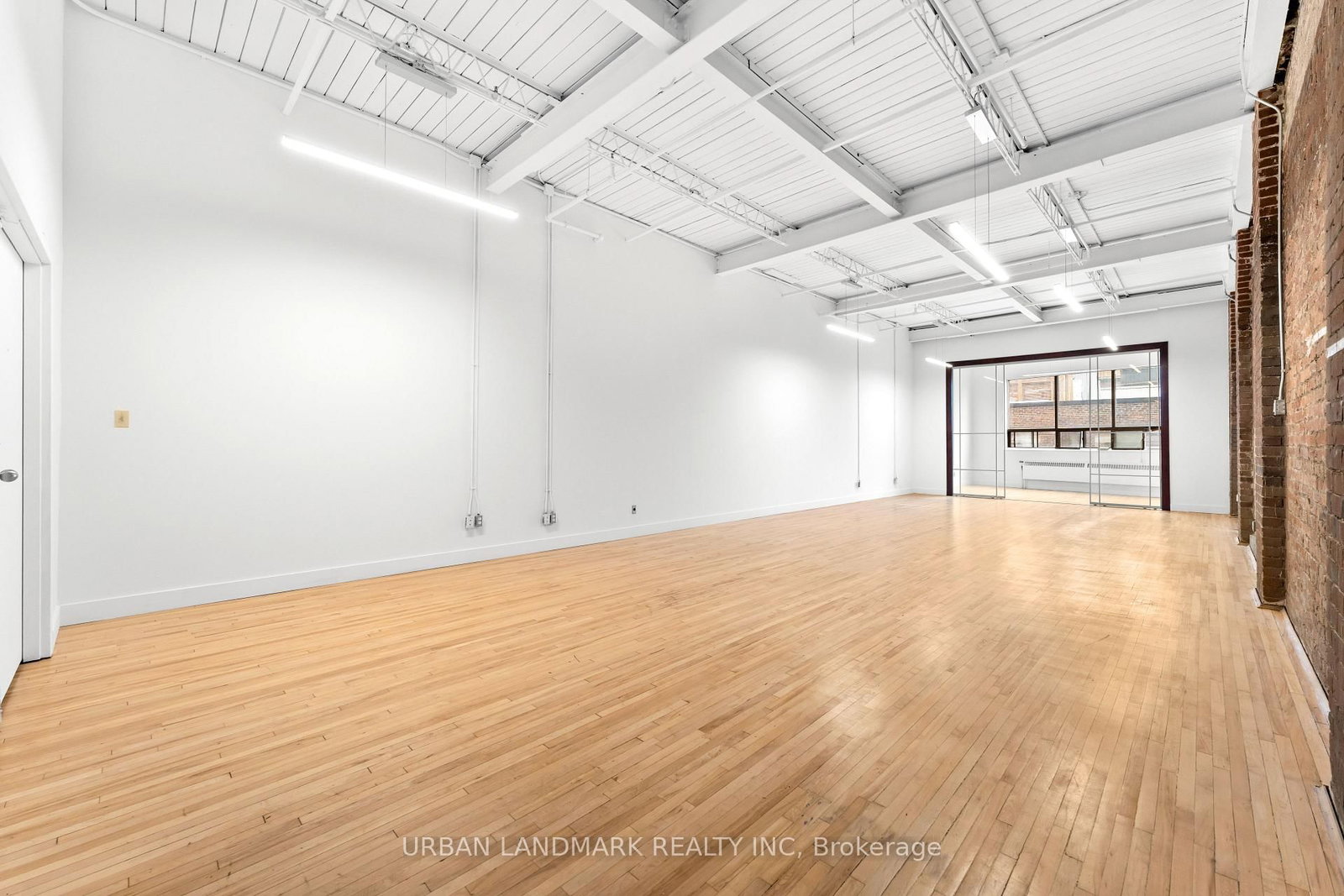 276 Carlaw Avenue, Unit 203 - Photo 2