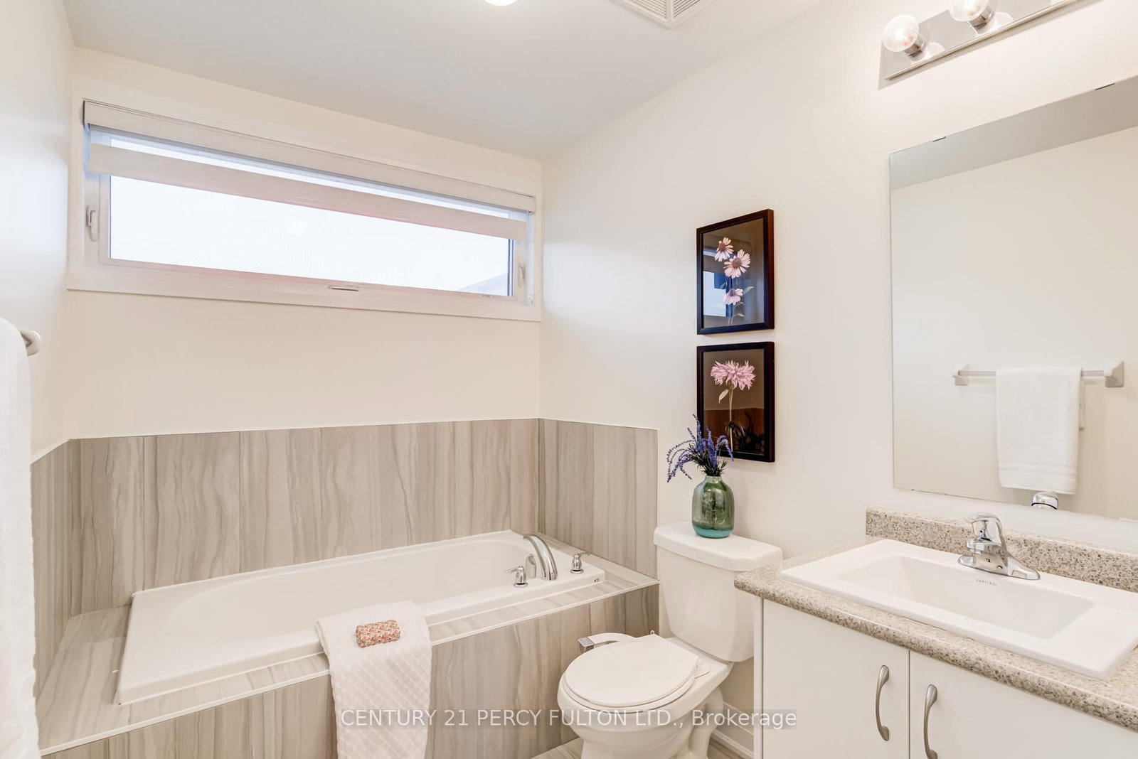 1870 Altona Road, Unit 2 - Photo 35