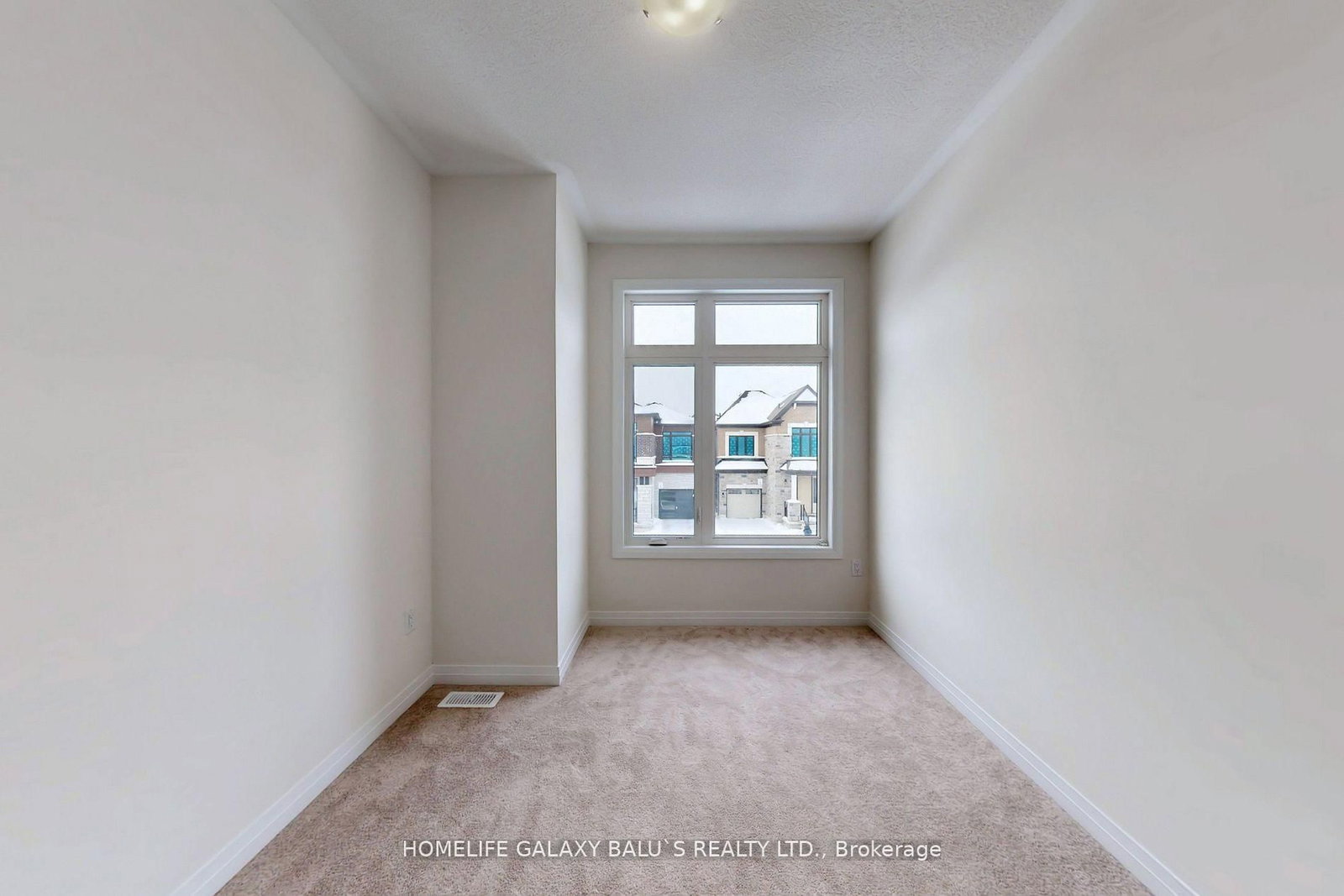 2943 Nakina Street - Photo 27