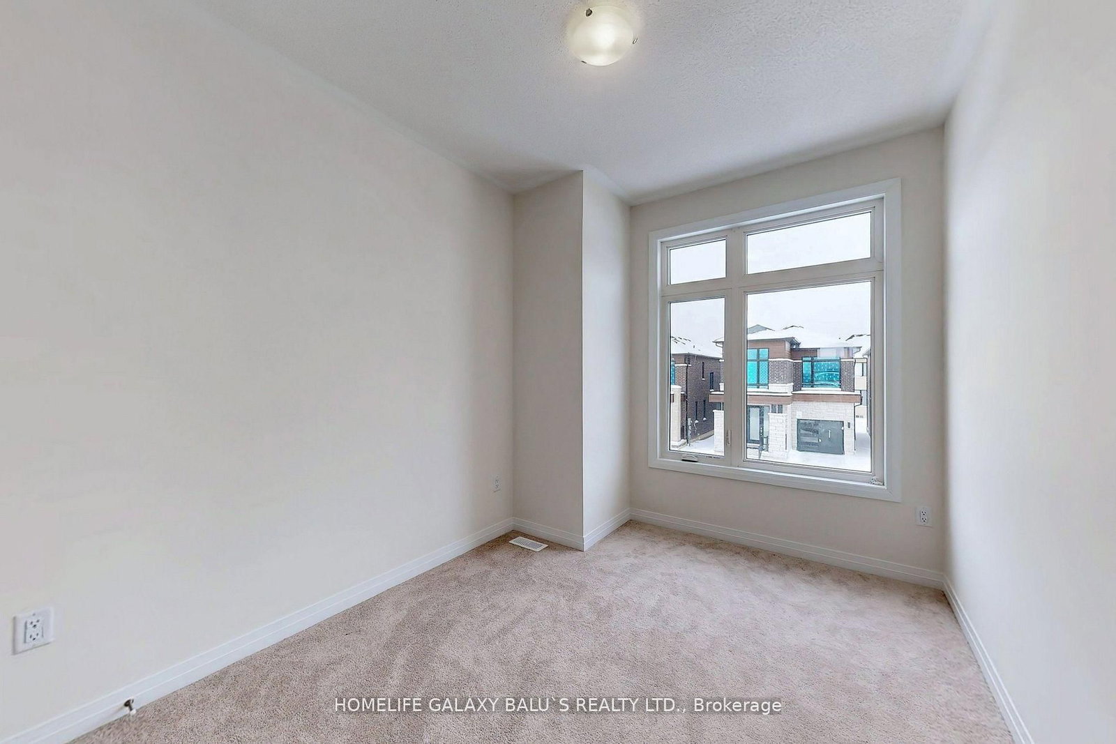 2943 Nakina Street - Photo 28