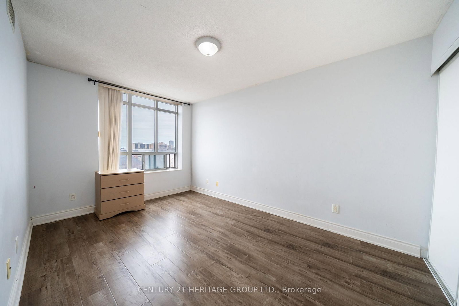 8 Mondeo Drive, Unit 415 - Photo 16