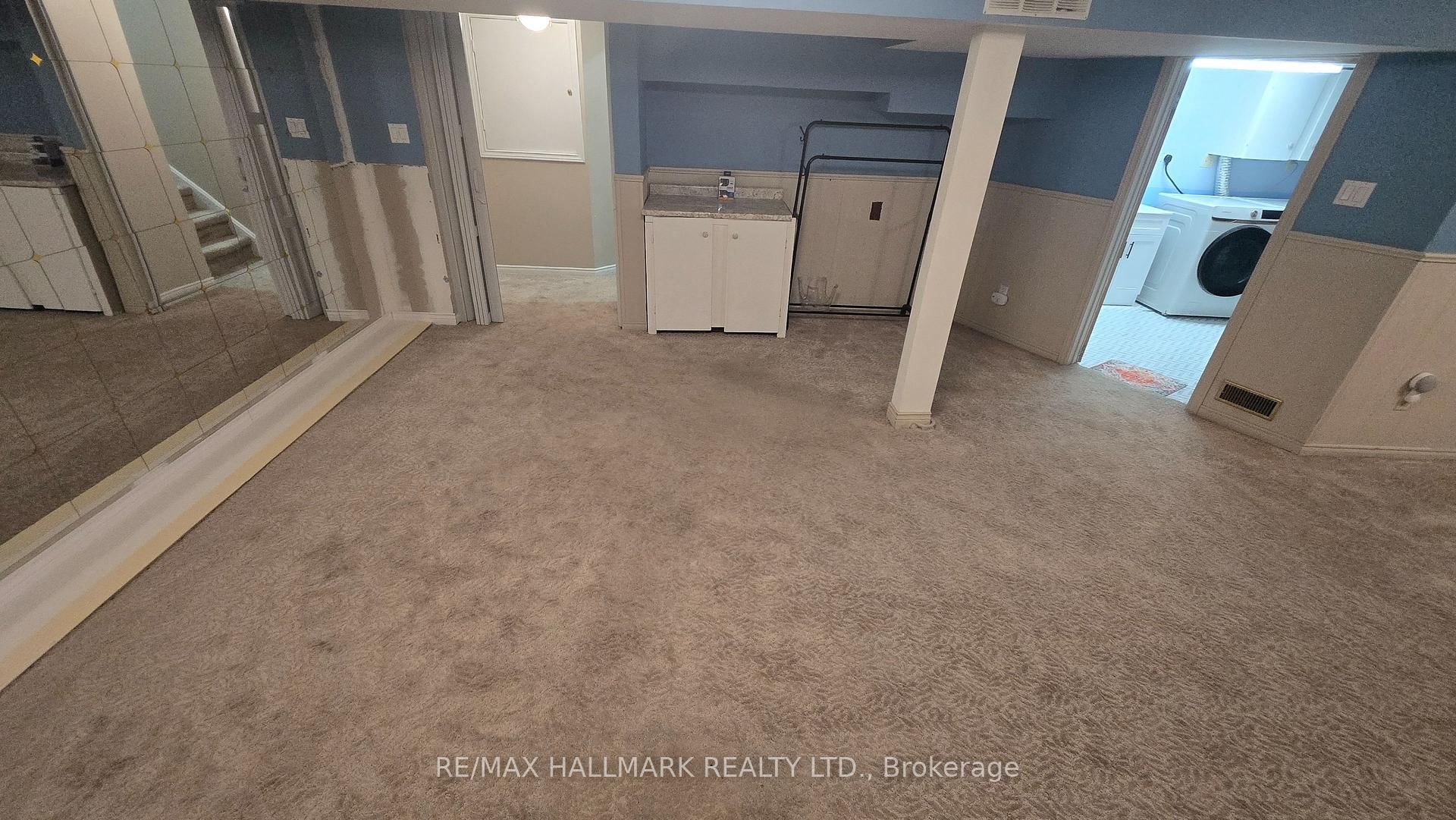 106 Springdale Crescent, Unit Lower Level