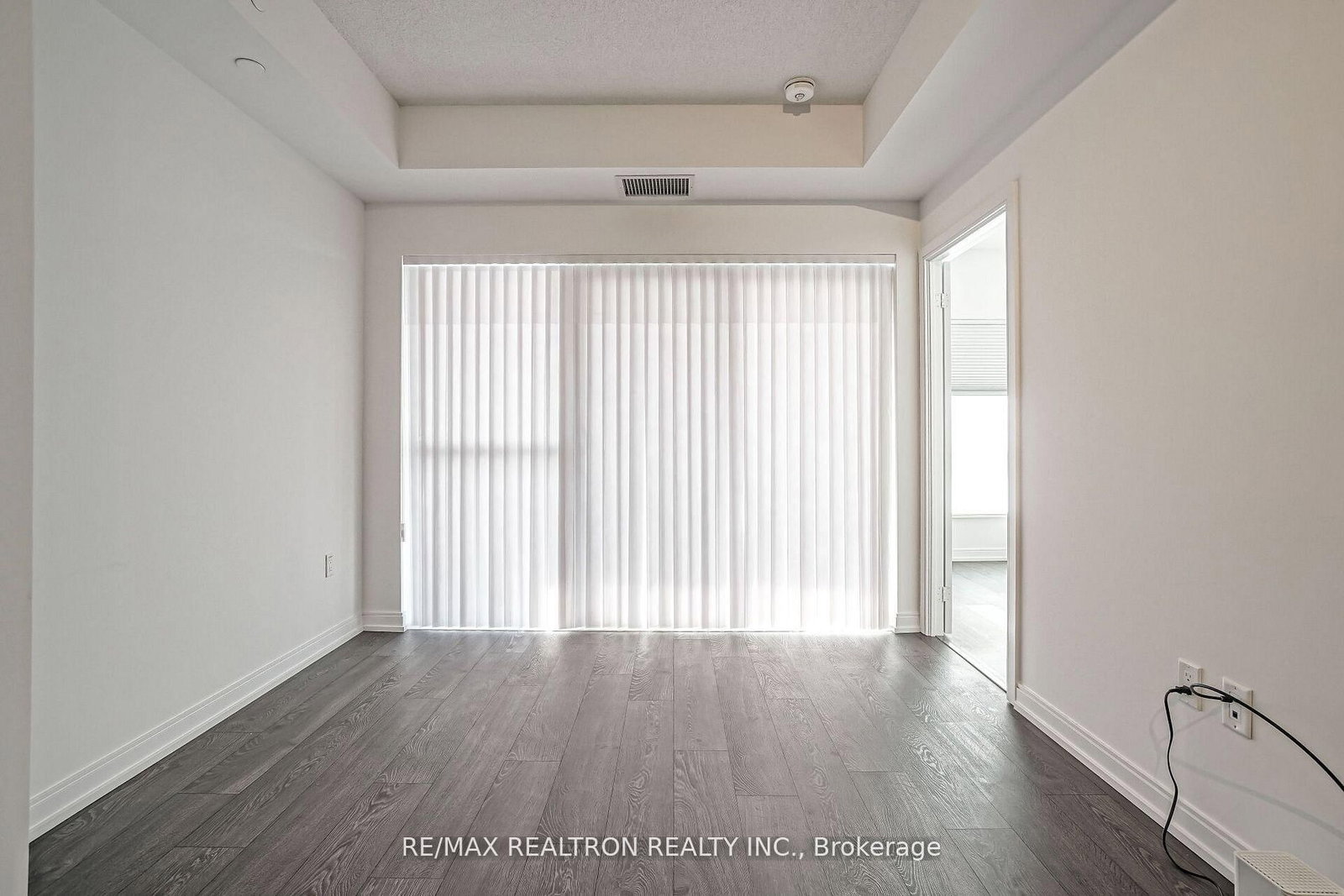 275 Village Green Square, Unit 3315 - Photo 11