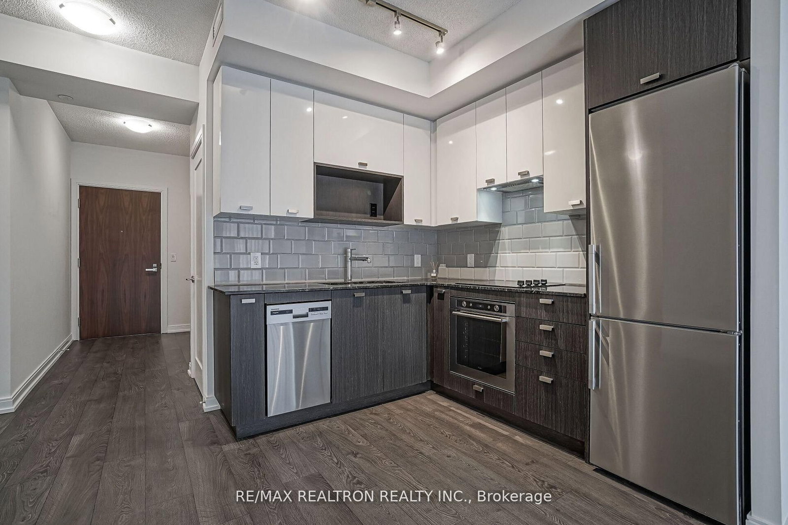 275 Village Green Square, Unit 3315 - Photo 14