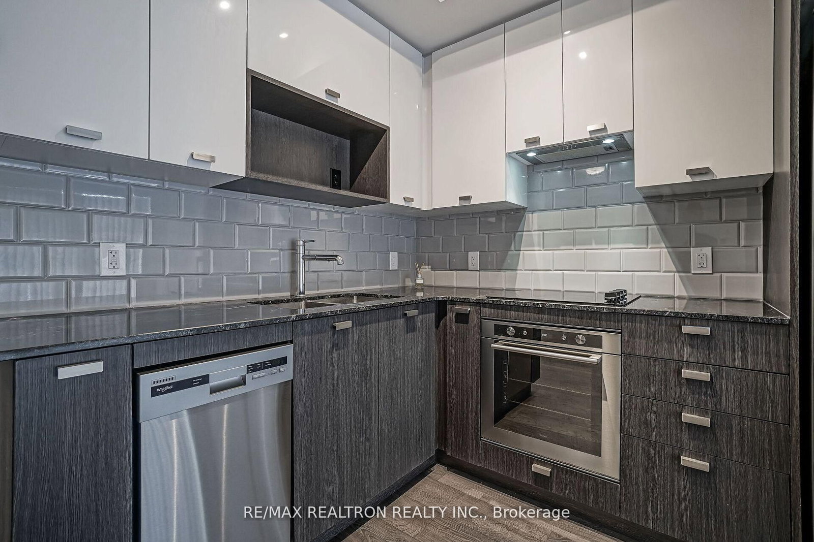 275 Village Green Square, Unit 3315 - Photo 16