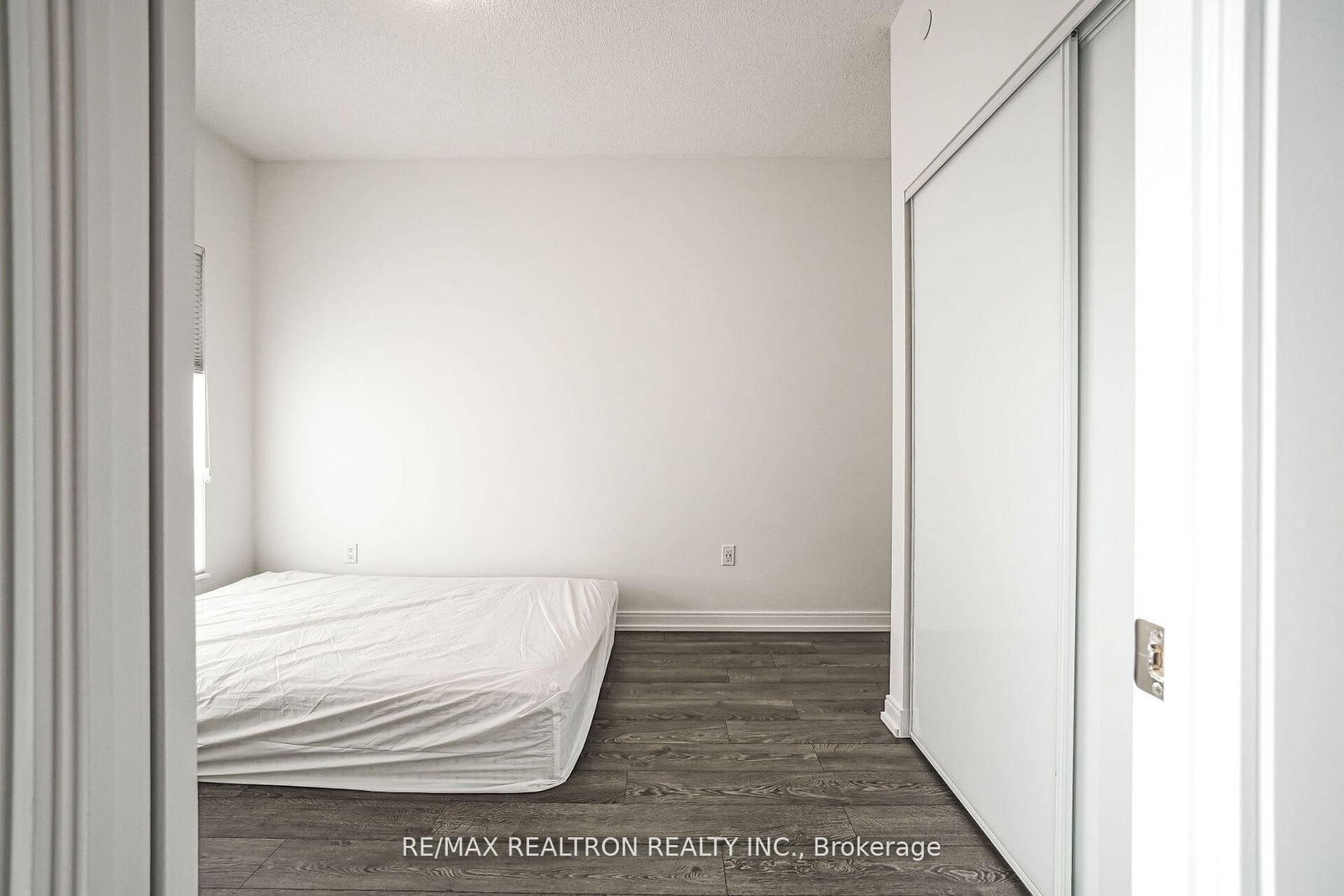275 Village Green Square, Unit 3315 - Photo 22