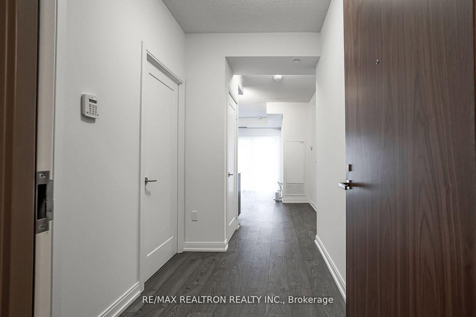 275 Village Green Square, Unit 3315 - Photo 5