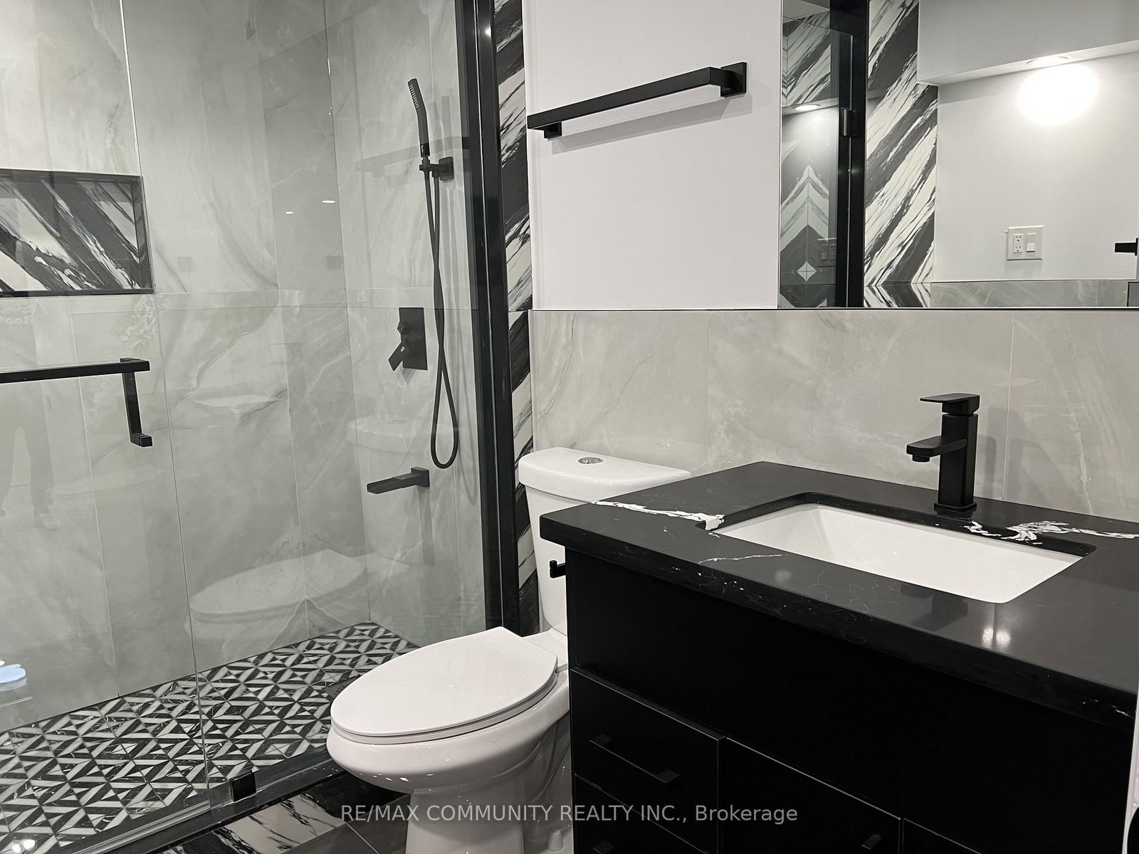 21 Hazeldine Drive, Unit Bsmt - Photo 7