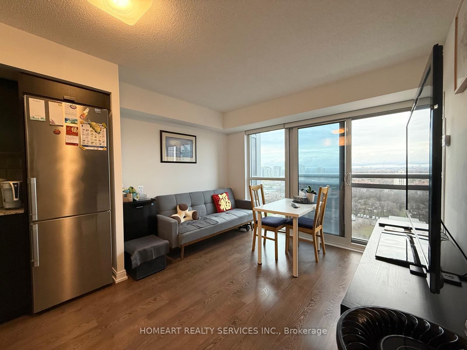 275 Village Green Square, Unit 1920 - Photo 7