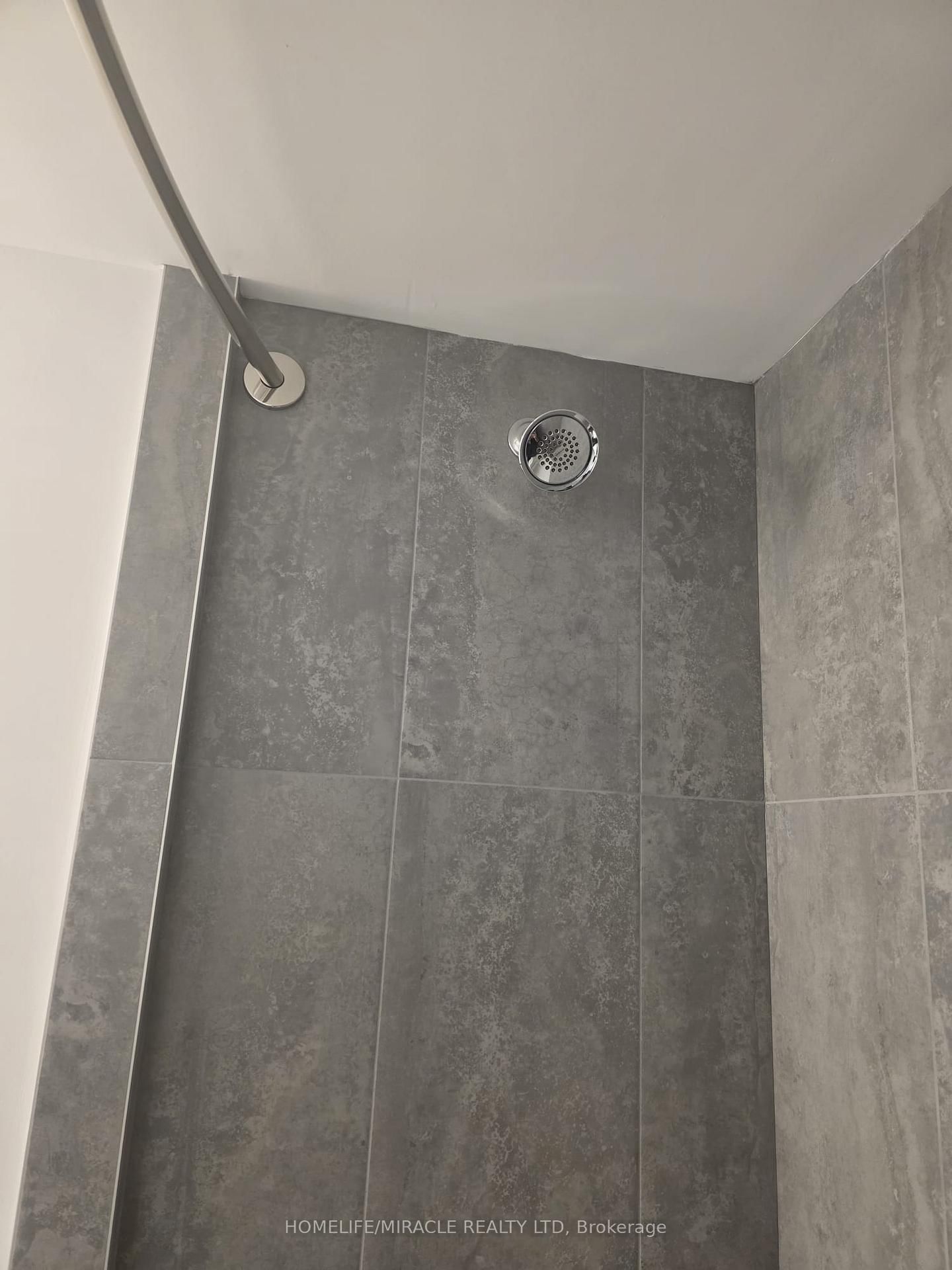 7437 Kingston Road S, Unit 420B - Photo 38