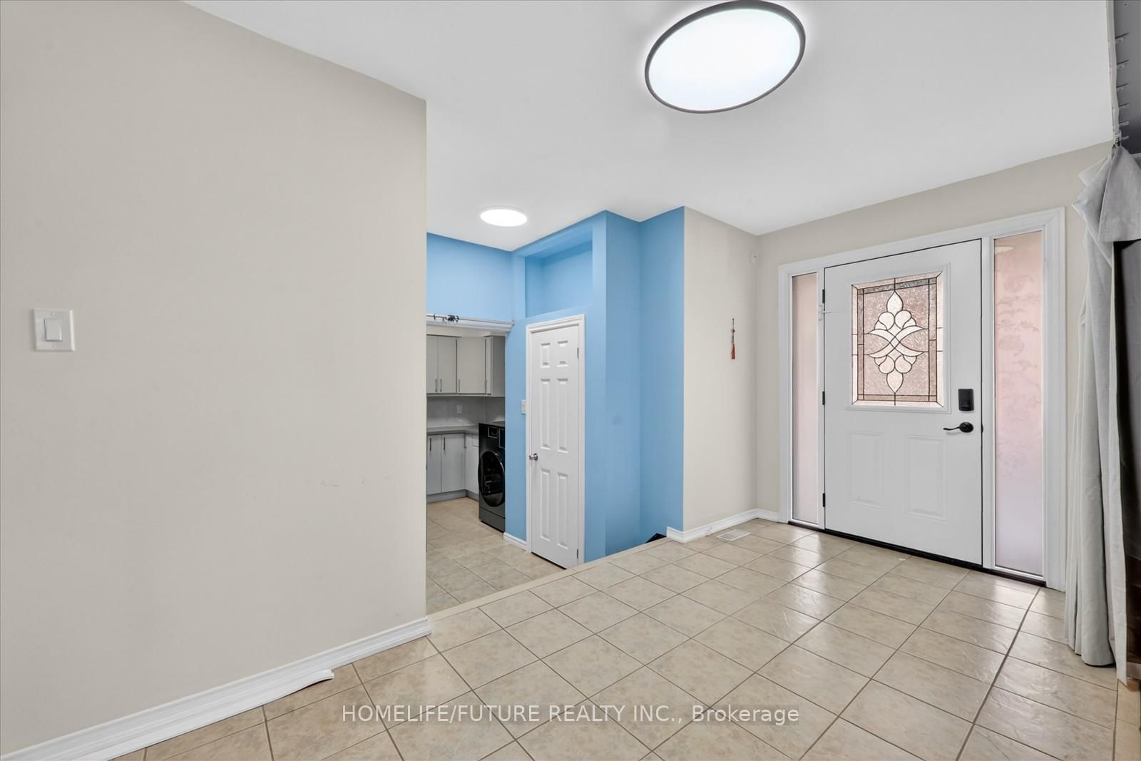 128 Barnham Street • Ajax, ON photo 7