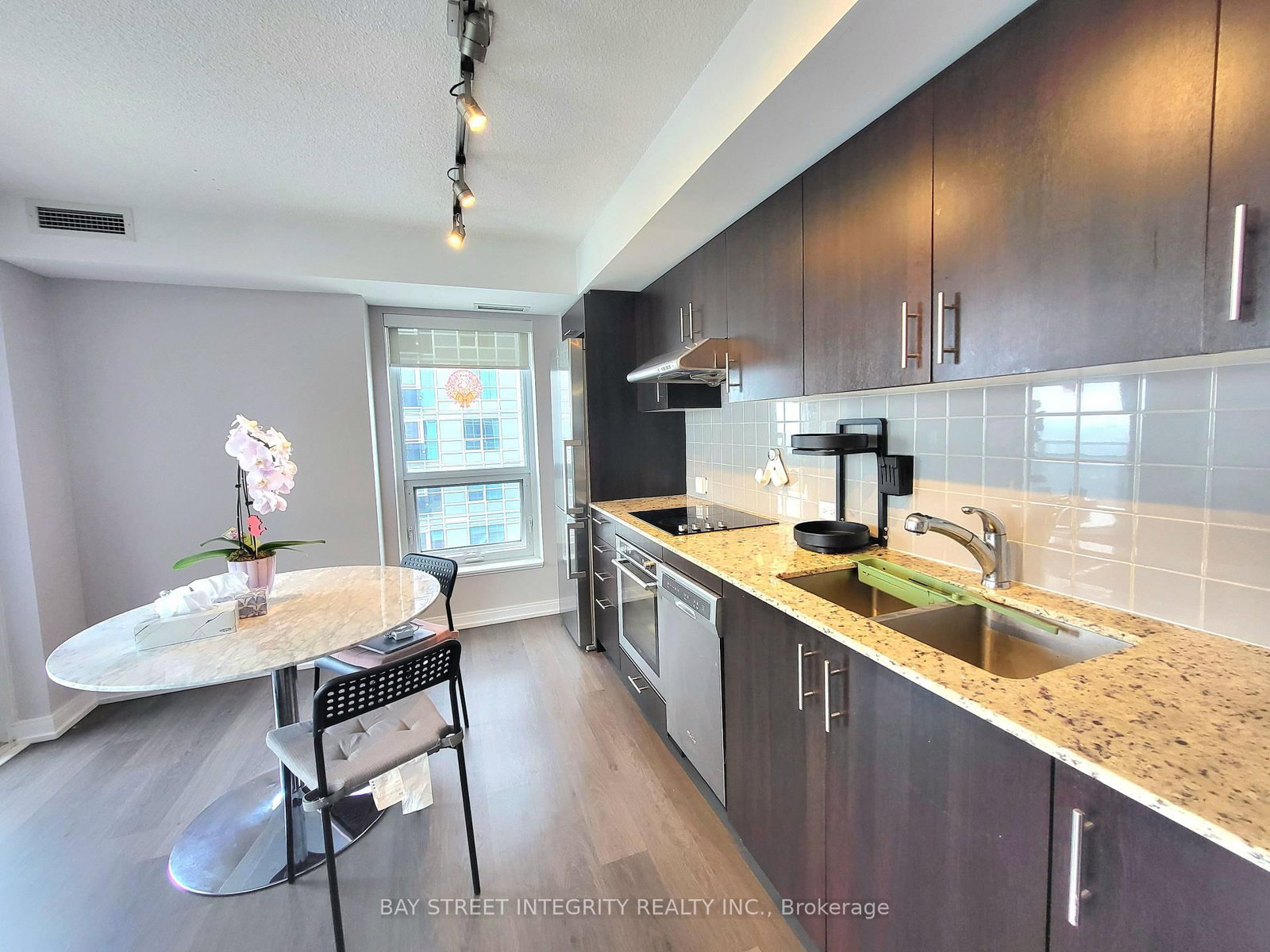 255 Village Green Square, Unit 2203 - Photo 4