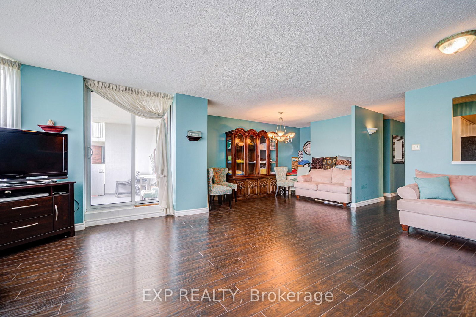 121 Ling Road • #808 • Toronto, ON photo 15
