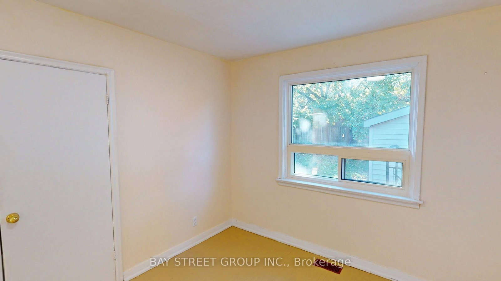 106 Wye Valley Road, Unit Main - Photo 12