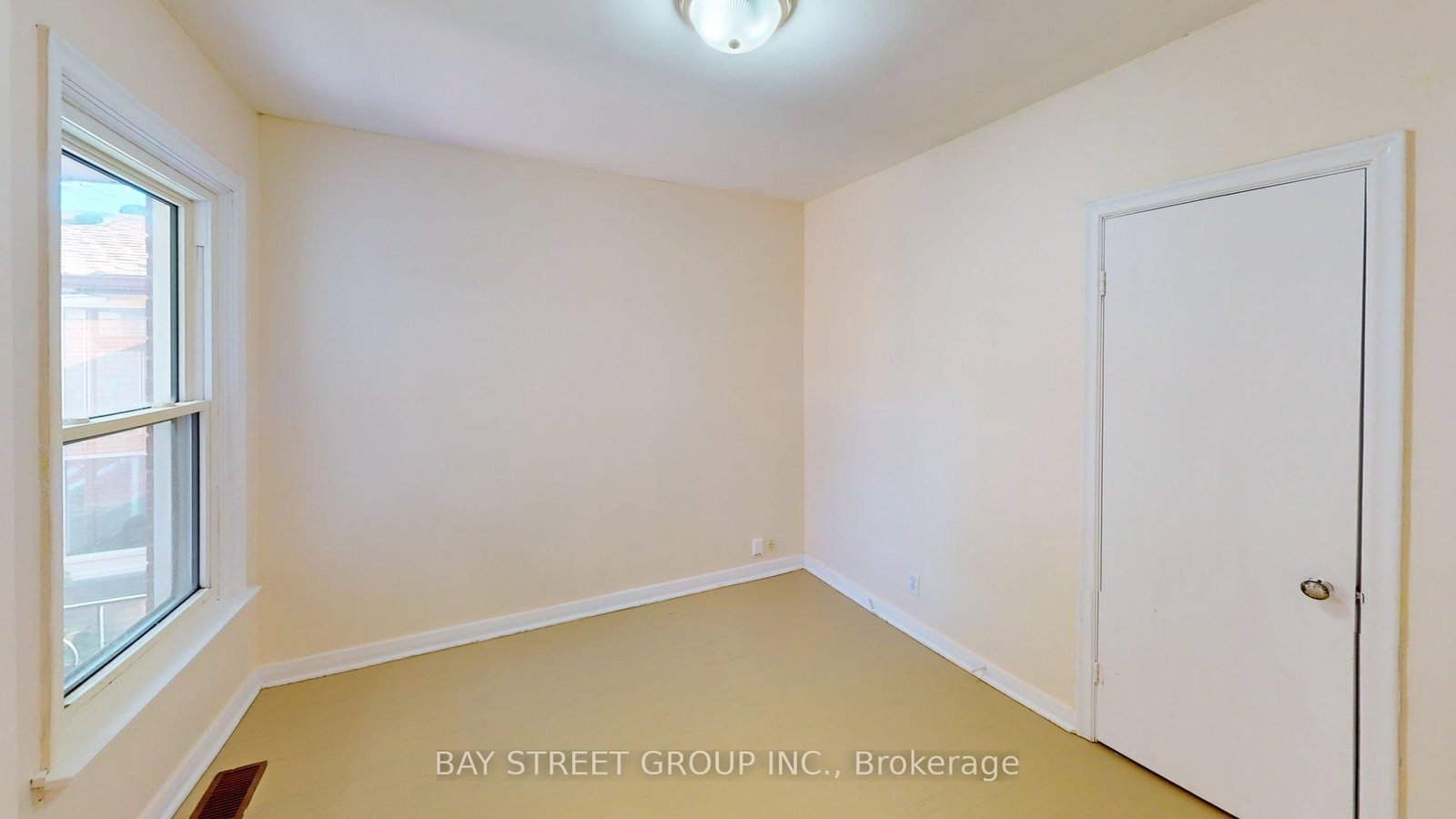 106 Wye Valley Road, Unit Main - Photo 14