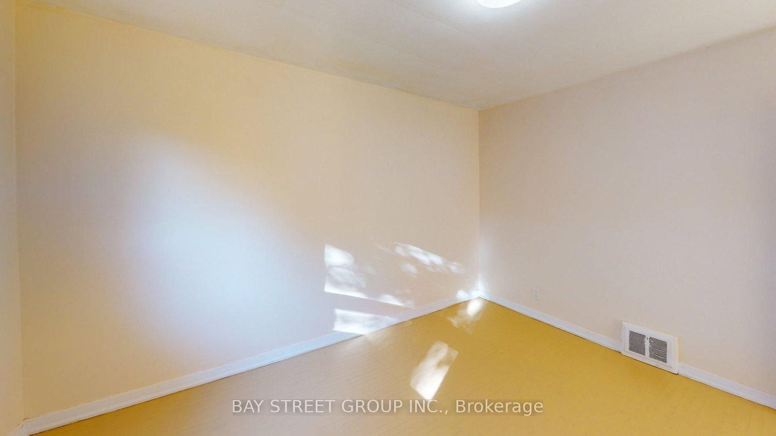 106 Wye Valley Road, Unit Main - Photo 16