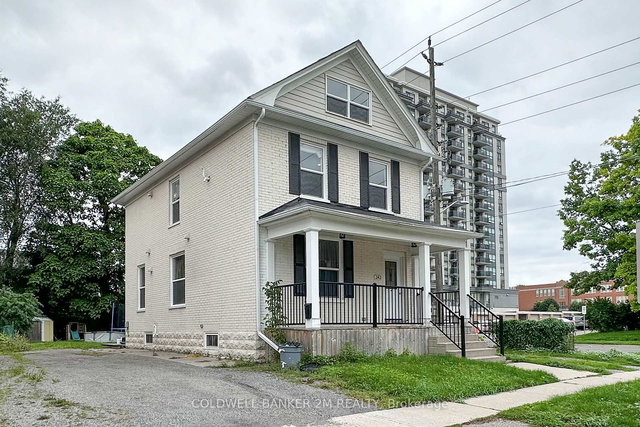 2 - 242 Kendal Avenue