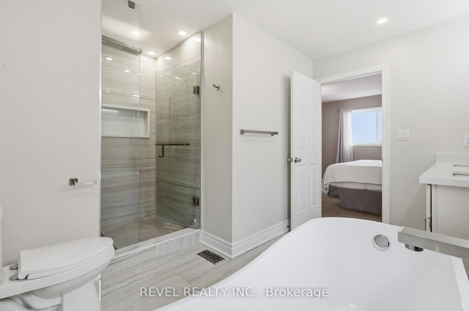 116 Hibbard Drive - Photo 17