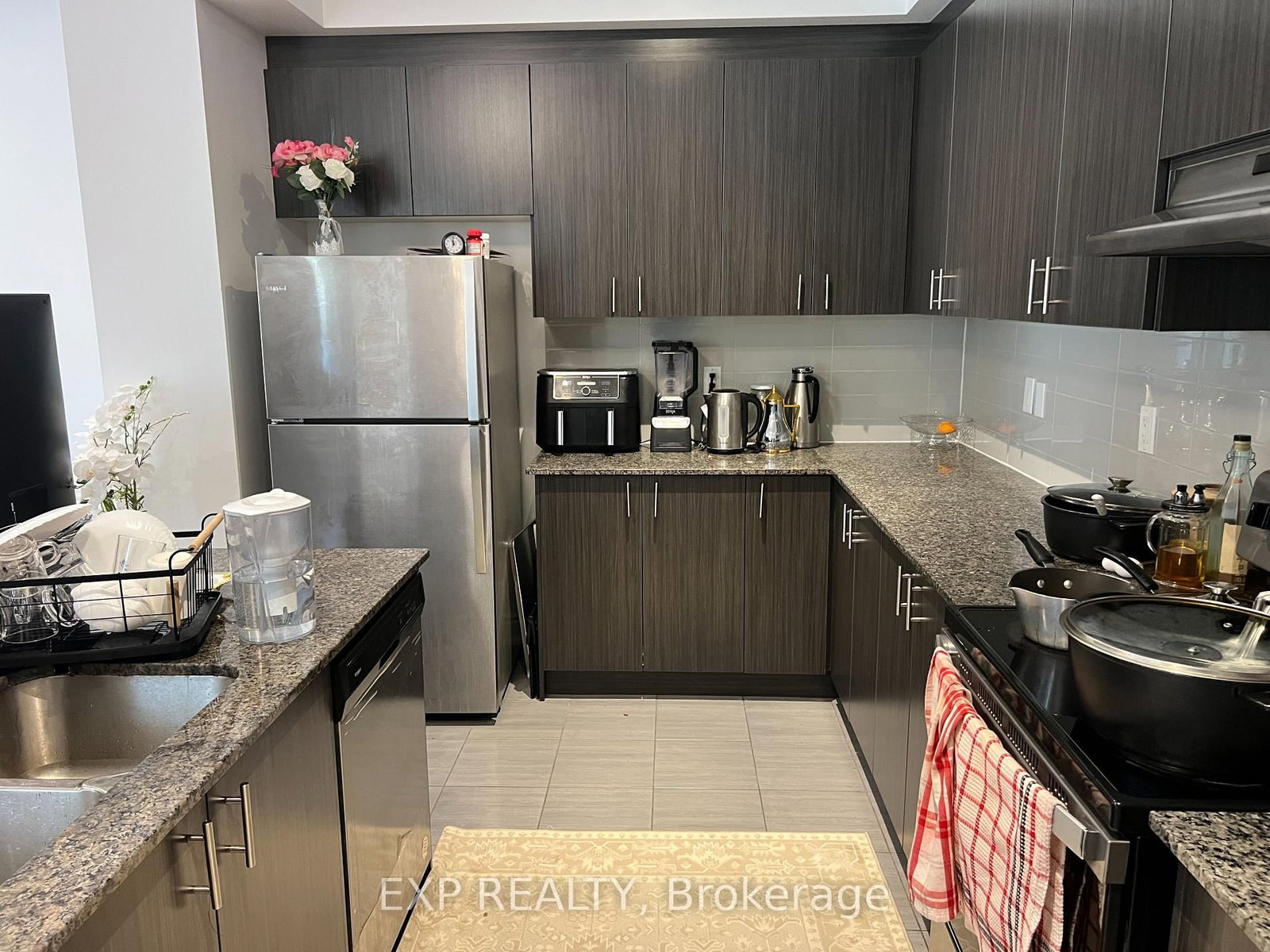 947 Finley Avenue - Photo 21