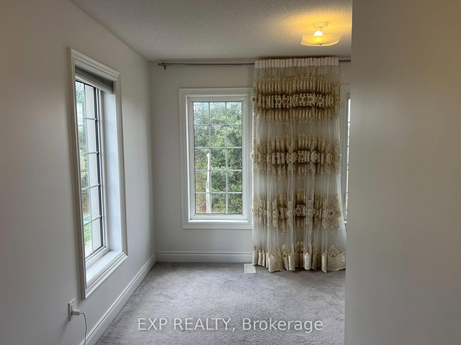 947 Finley Avenue - Photo 27