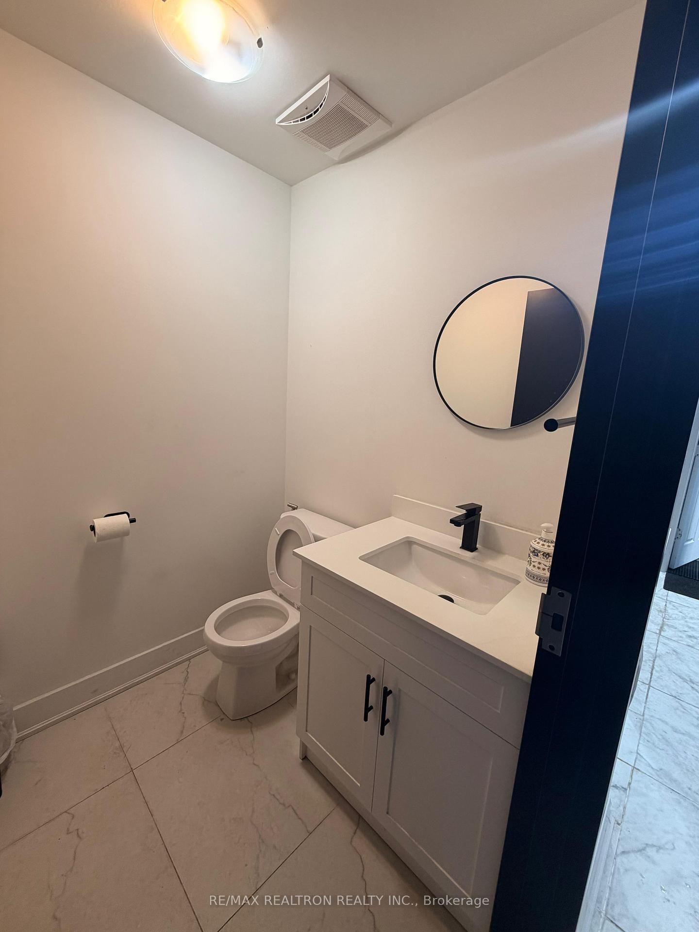84 Crockford Boulevard, Unit 4 - Photo 14