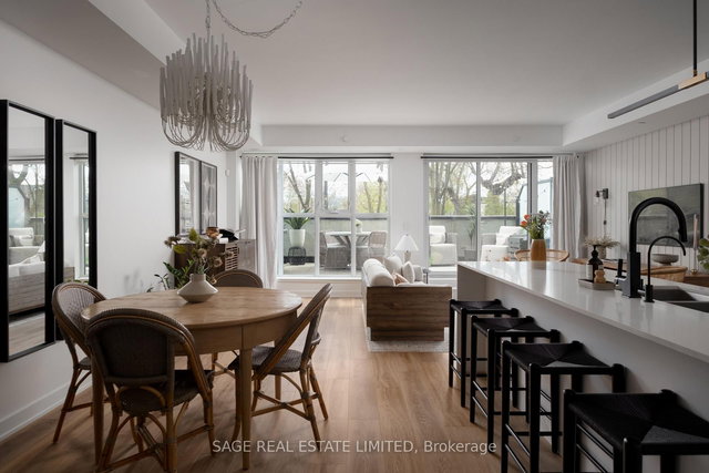 212 - 899 Queen Street E