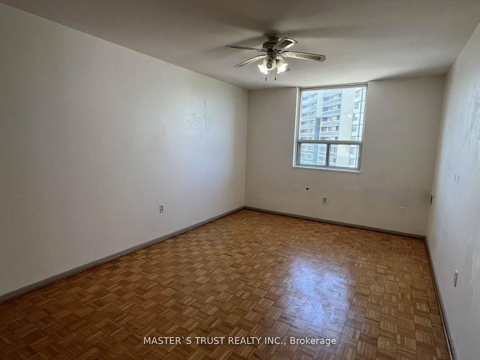 3420 Eglinton Avenue E, Unit 903 - Photo 18