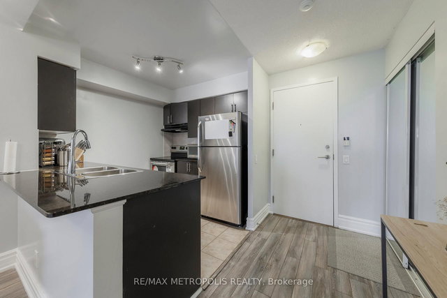 607 - 83 Borough Drive