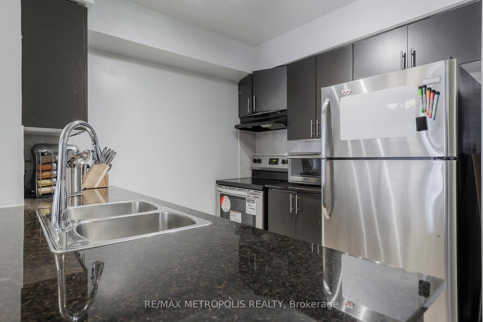 83 Borough Drive, Unit 607 - Photo 5