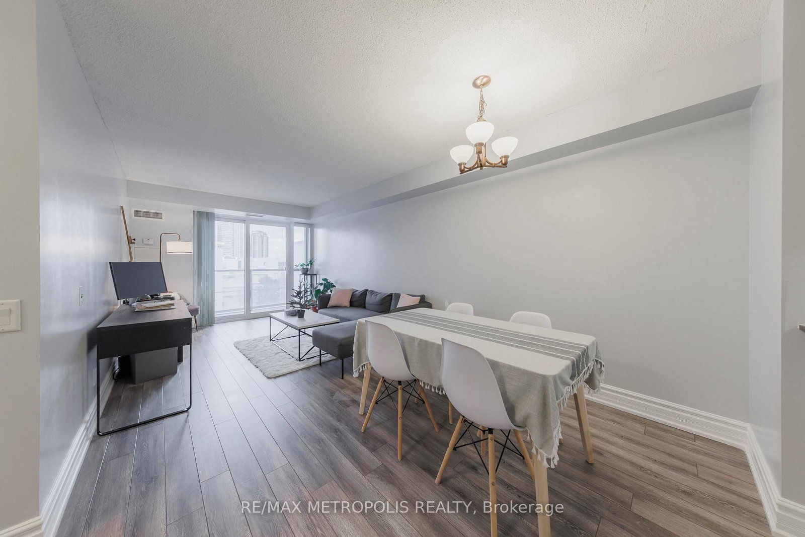 83 Borough Drive, Unit 607 - Photo 6