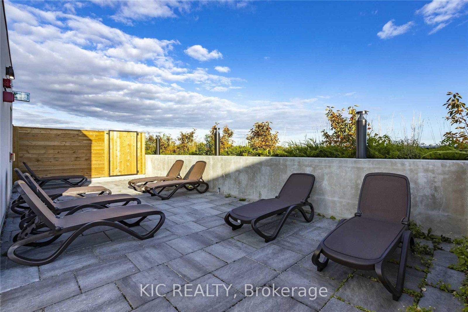 1401 O'Connor Drive, Unit 221 - Photo 26