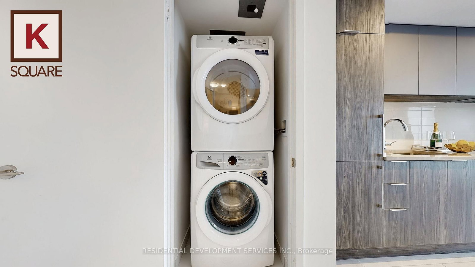 2031 Kennedy Road, Unit 2227 - Photo 19