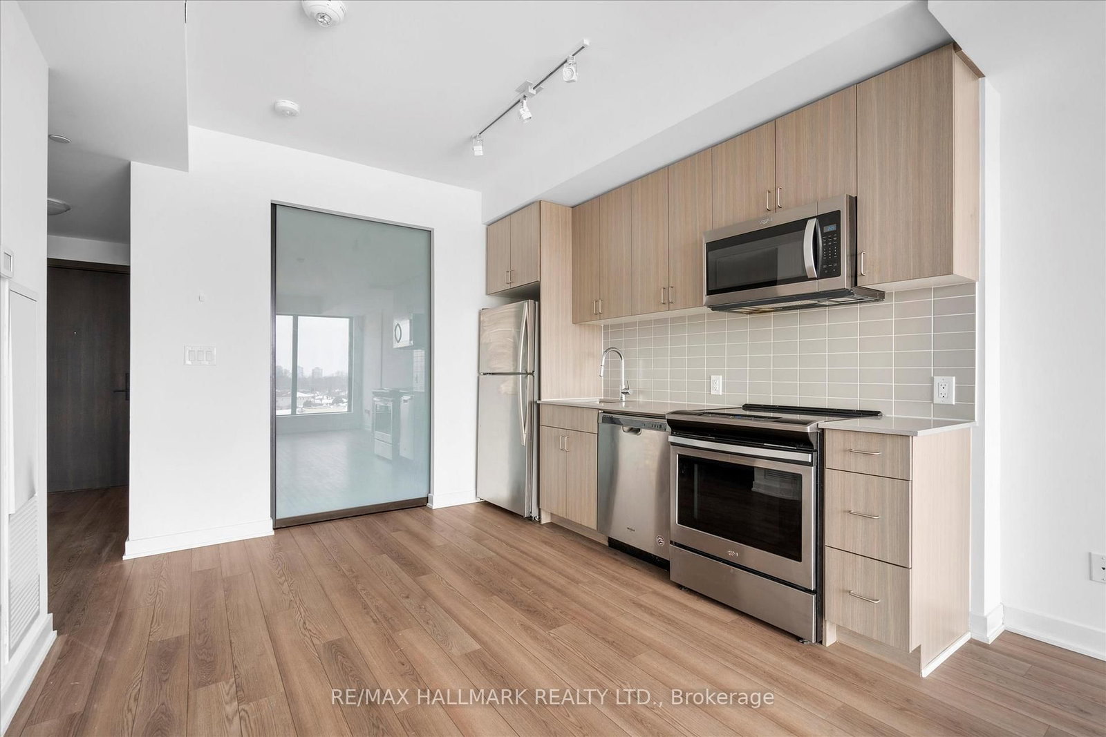 2799 Kingston Road, Unit 619 - Photo 12