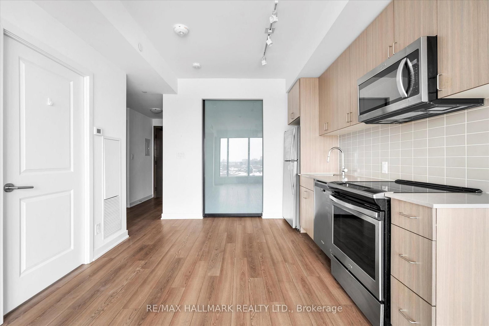 2799 Kingston Road, Unit 619 - Photo 15