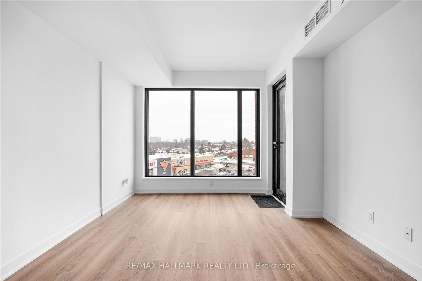 2799 Kingston Road, Unit 619 - Photo 9