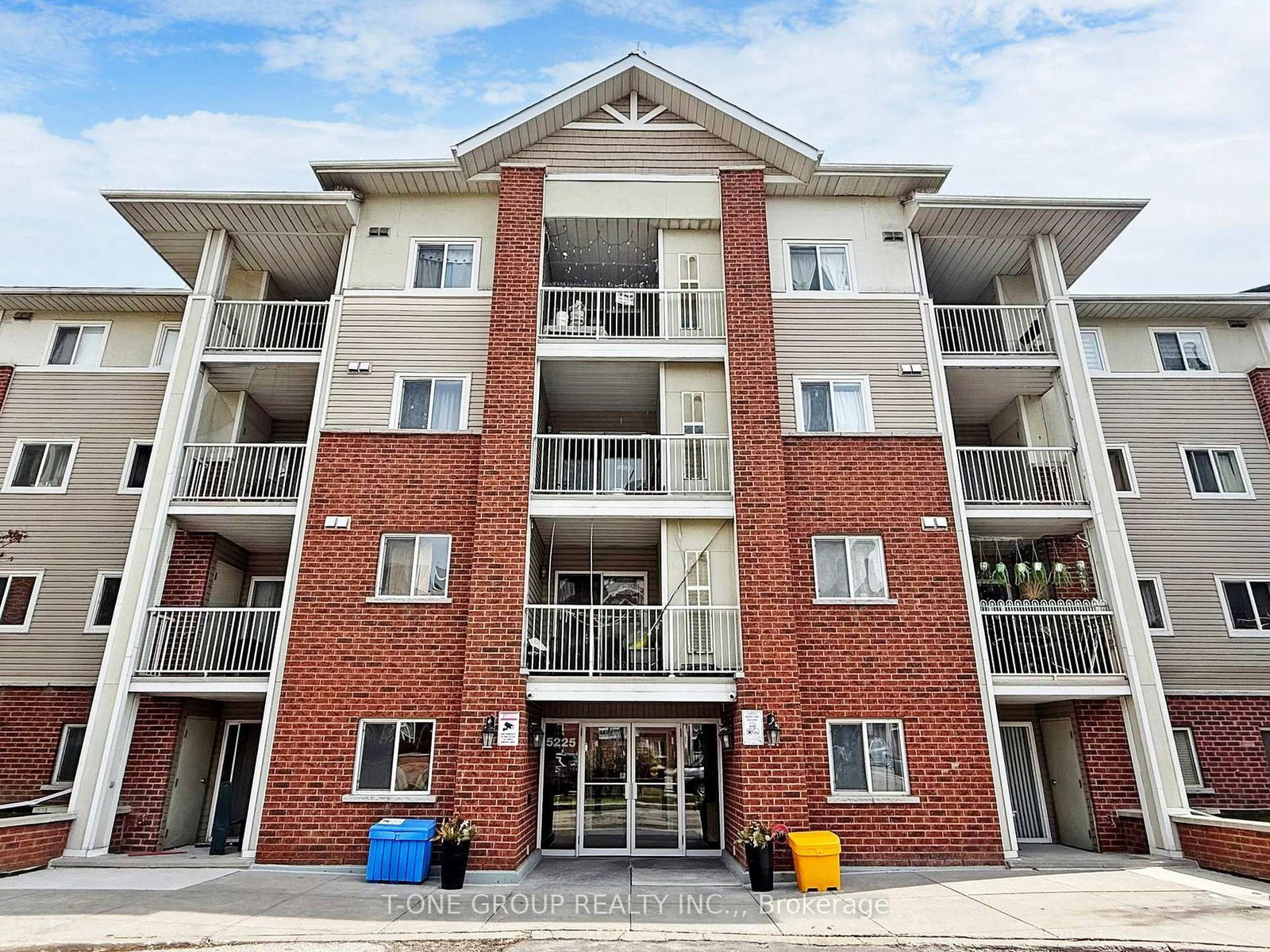 5225 Finch Avenue E, Unit 217