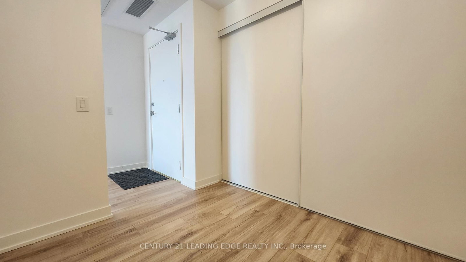 7439 Kingston Road, Unit 710 - Photo 17