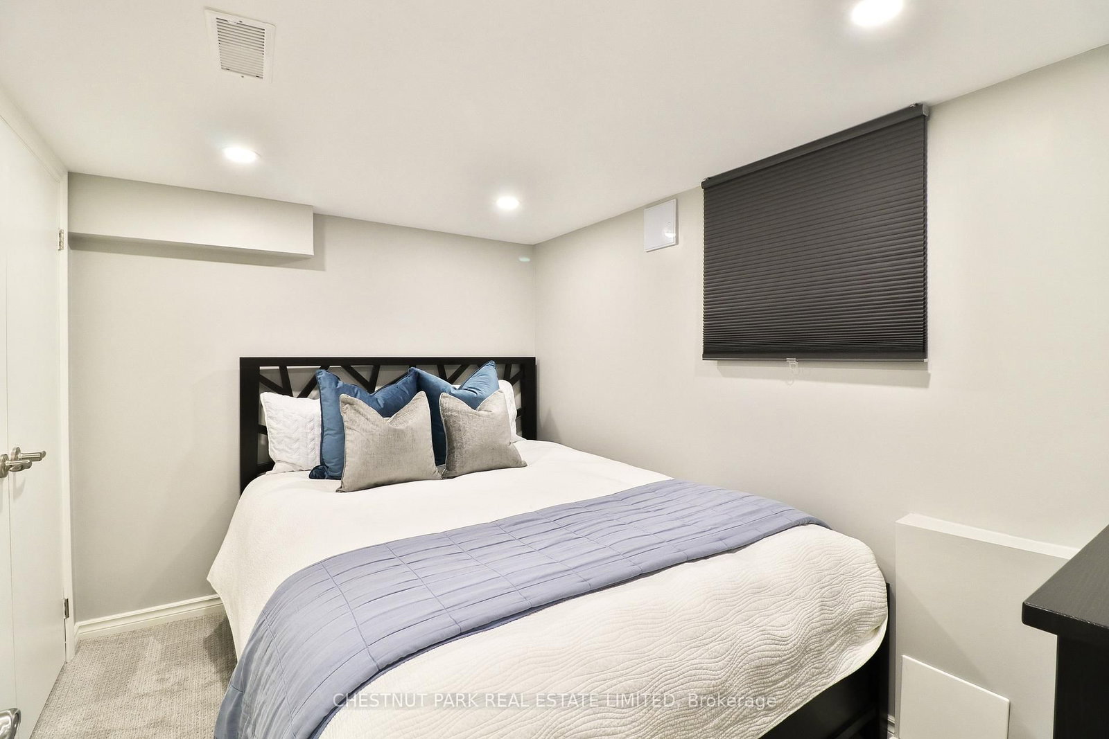68 Eastmount Avenue - Photo 36