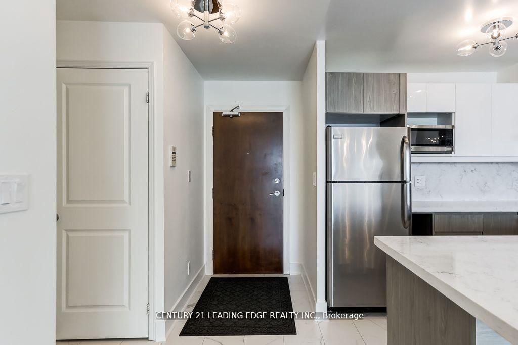 6 Rosebank Drive, Unit 10F - Photo 3